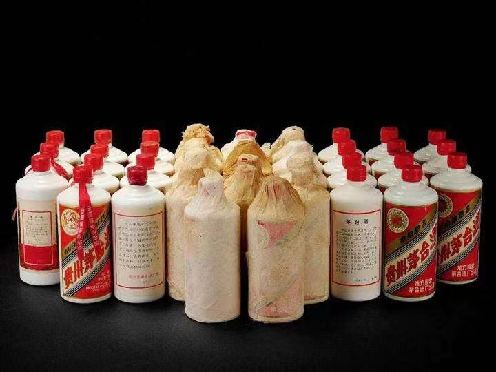 柳江日照岚山回收酒价格哪里回收(附近上门回收茅台酒）?